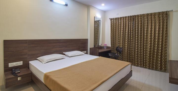 Airlines Hotel Mysuru Zewnętrze zdjęcie